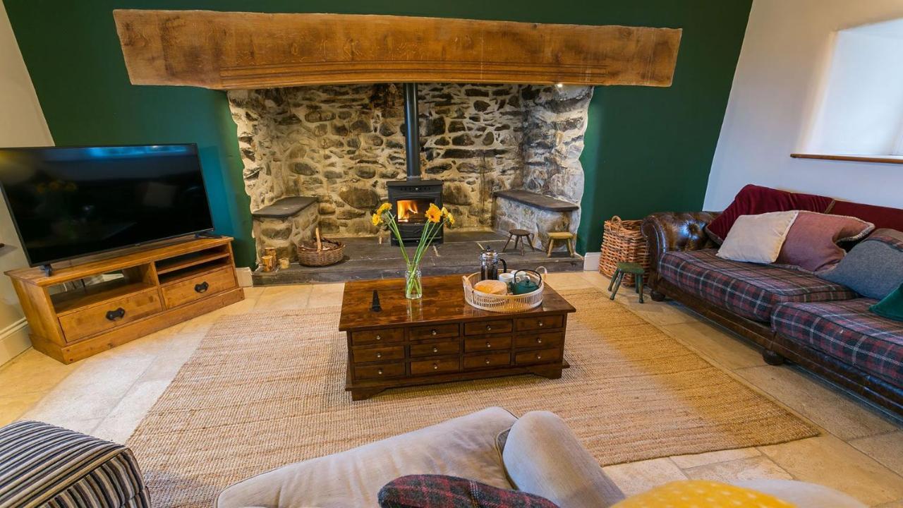 Tal Y Bont Uchaf Villa Бангор Екстериор снимка