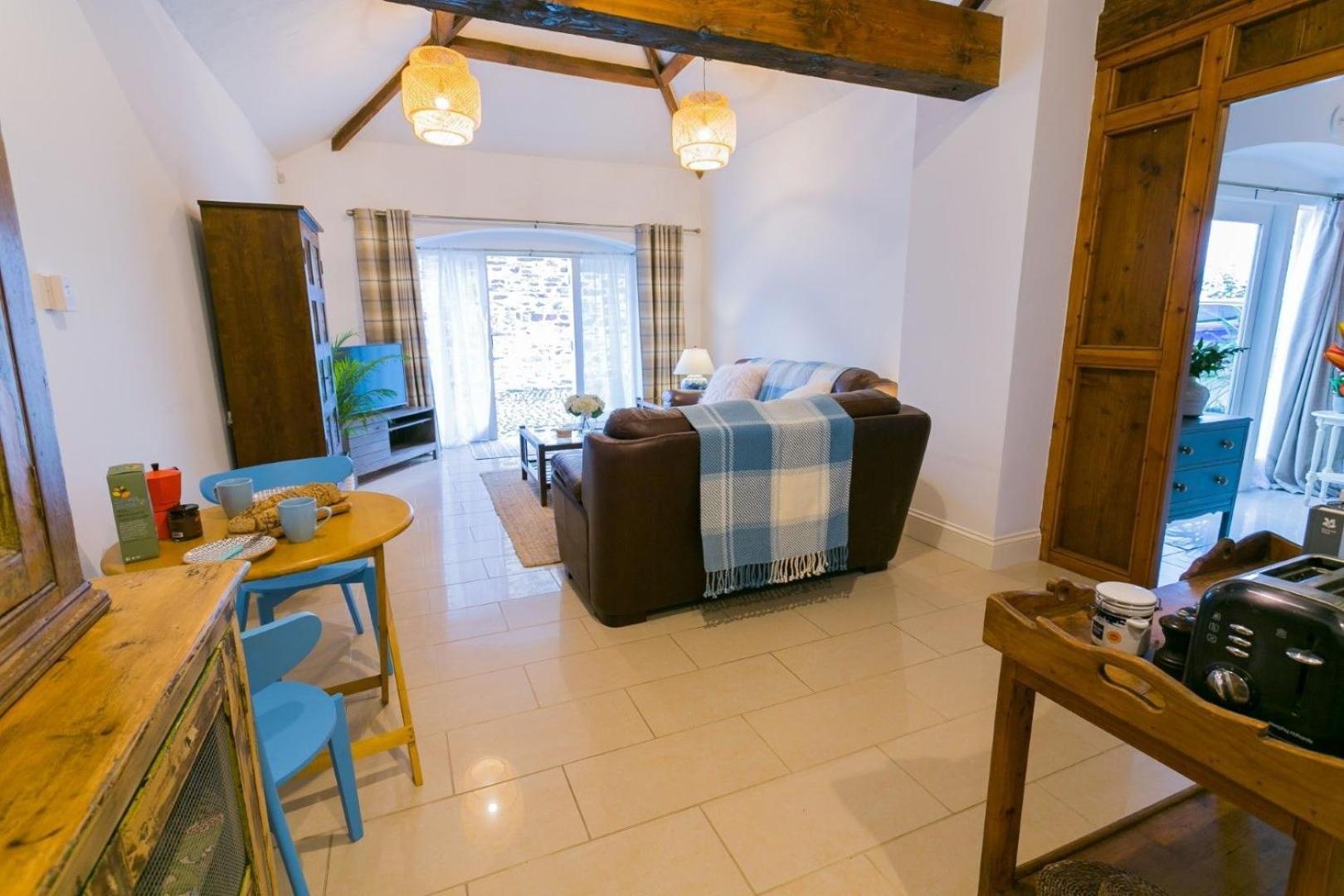 Tal Y Bont Uchaf Villa Бангор Екстериор снимка