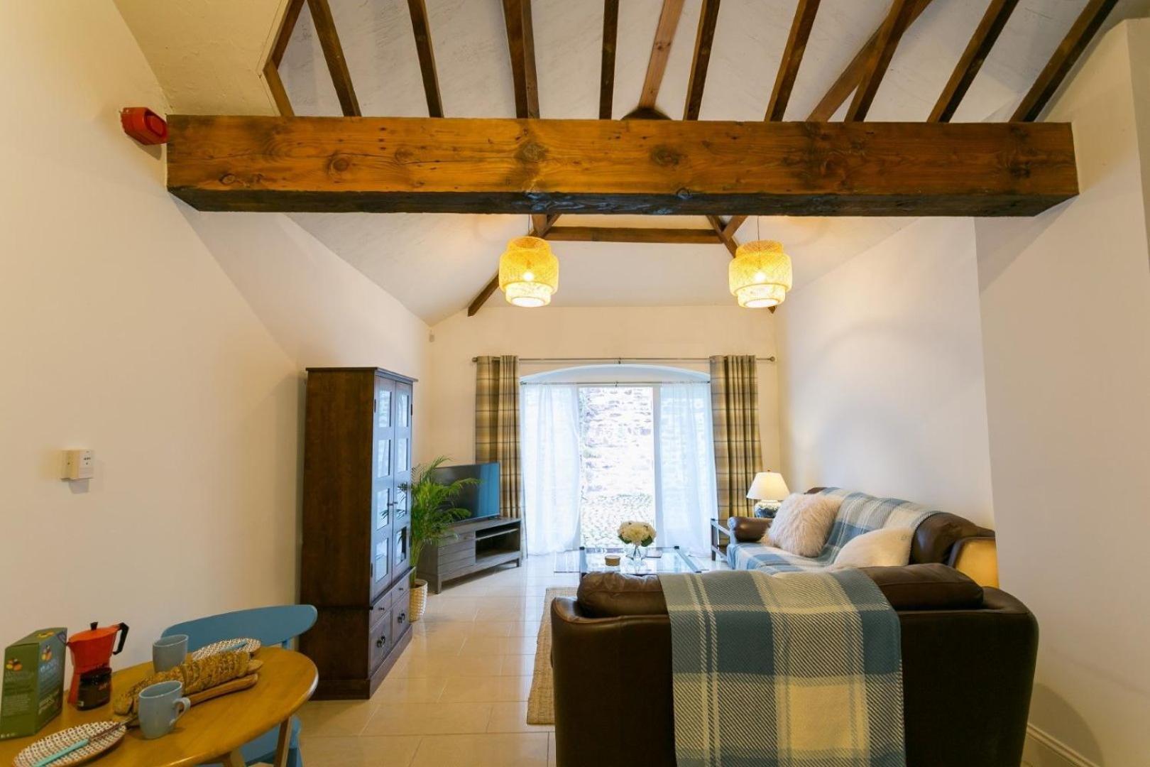 Tal Y Bont Uchaf Villa Бангор Екстериор снимка