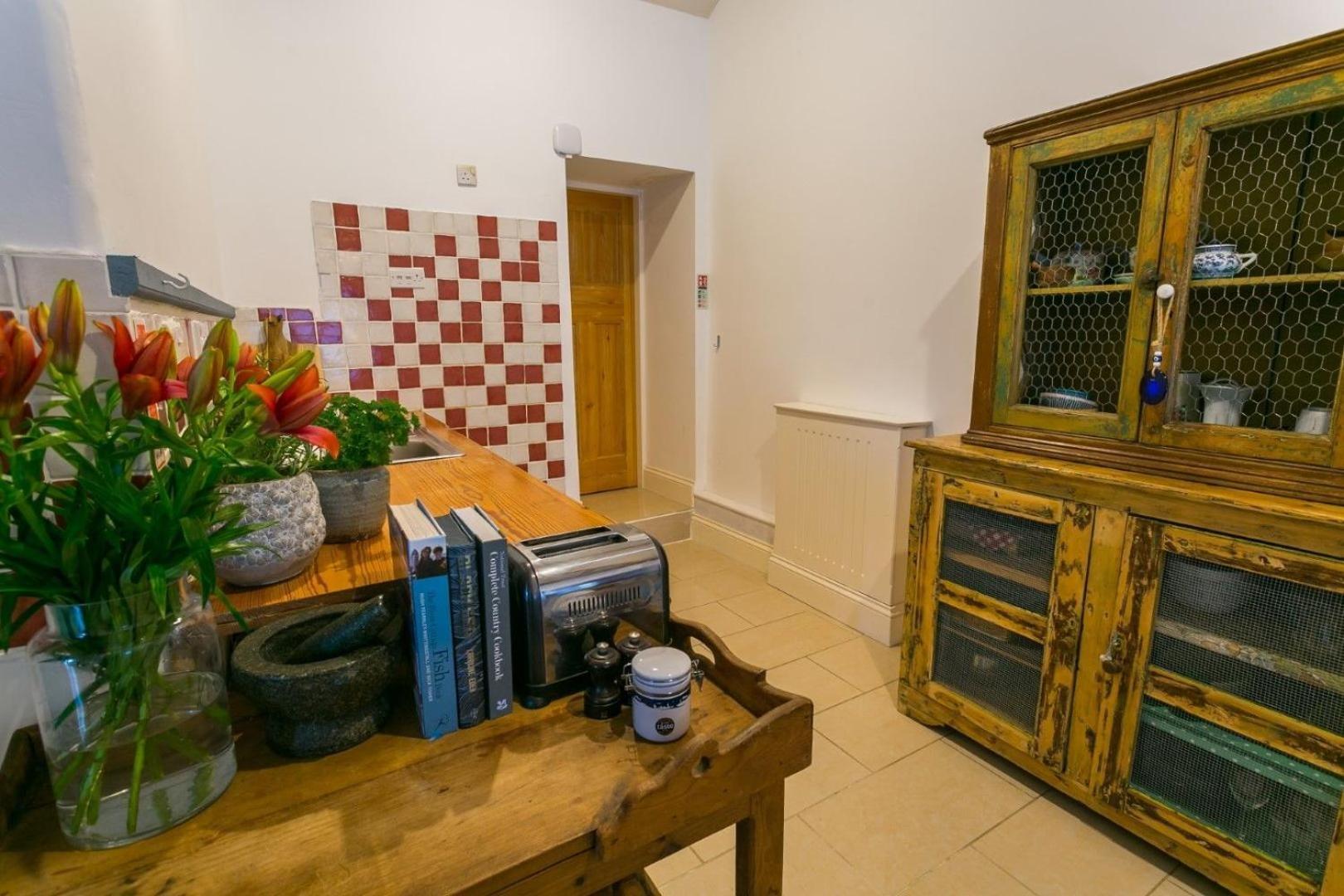 Tal Y Bont Uchaf Villa Бангор Екстериор снимка